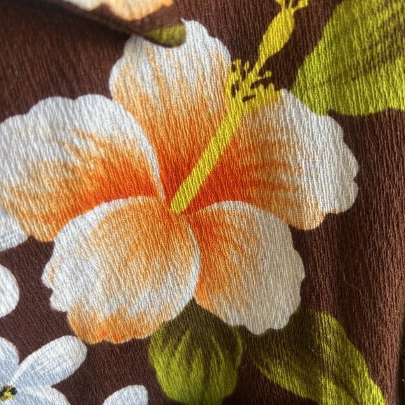Ui- Maikai Vintage 60s Hawaiian Hibiscus Floral Barkcloth Tiki Dress Draped Back - Picture 9 of 10